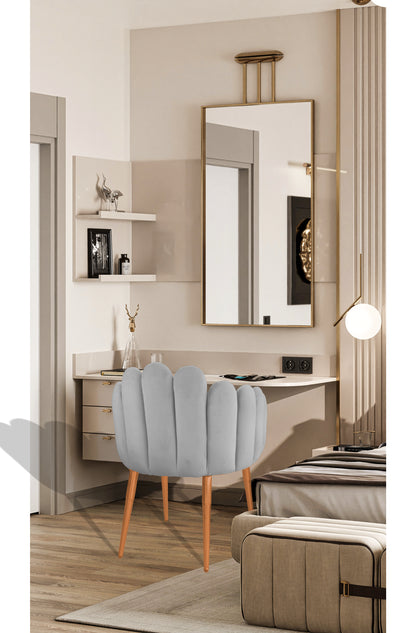 Minimal Chair 11 Fingers